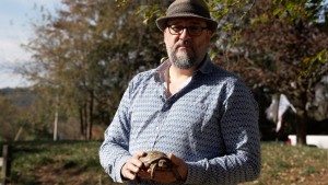 밀매된 거북이, 뉴저지 보호구역에서 두 번째 삶의 기회를 얻다