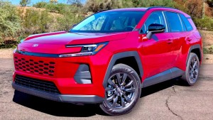 Toyota의 2026 RAV4 가격이 2,000달러 더 비싸지만 어떻게든 1,000달러 더 저렴해지는 이유