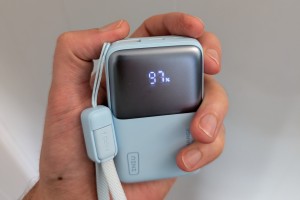 INIU의 작은 45W 배터리는 스위치 2에 적합하며 오늘은 25 % 할인