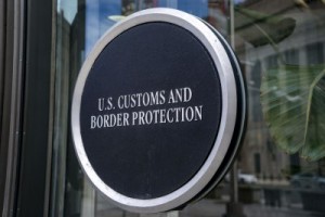 국경 순찰대가 이민 단속을 위해 노스캐롤라이나주 샬럿에 도착