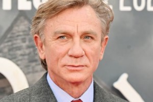 시청: 다니엘 크레이그가 